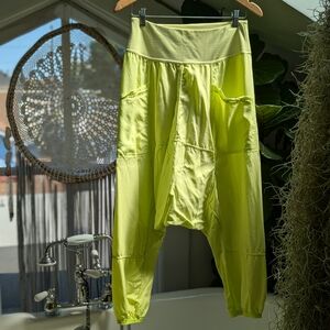 FP Movement Give Your All Harem Joggers Size Small Neon Green